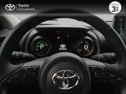 Photo 12 Toyota Yaris  116h Design 5p MY22