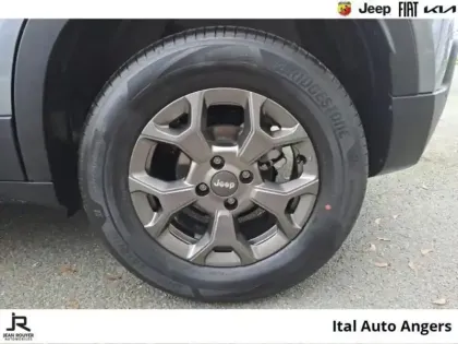 Photo 13 Jeep Avenger  1.2 Turbo T3 100ch Longitude