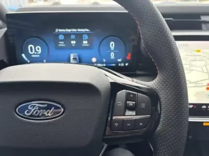 Photo 14 Ford Puma  1.0 EcoBoost Hybrid 125ch ST-Line S&S