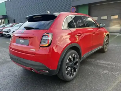 Photo 6 Fiat 600  1.2 Hybrid 100ch La Prima DCT6