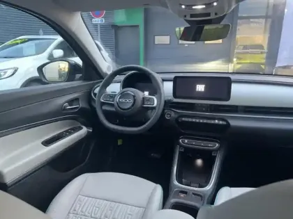 Photo 10 Fiat 600  1.2 Hybrid 100ch La Prima DCT6