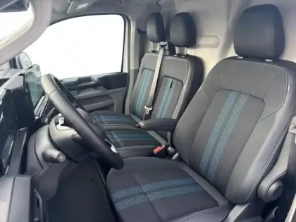 Photo 7 Ford Custom Gén. II Ph1 Sport 1