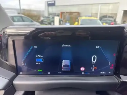 Photo 10 Ford Custom Gén. II Ph1 Sport 1