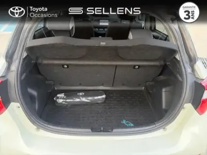 Photo 9 Toyota Yaris  110 VVT-i Design Y20 5p RC19