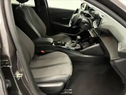 Photo 14 Peugeot 208  1.5 BlueHDi 100ch S&S Allure Pack