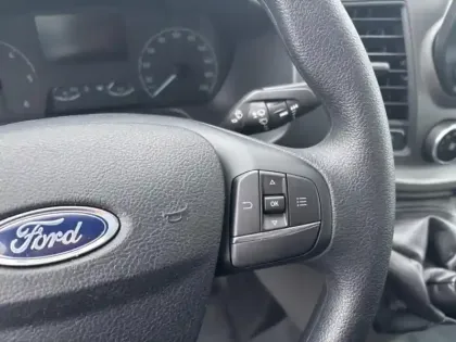 Photo 14 Ford Transit  2T CCb P350 L1 2.0 EcoBlue 130ch RJ Trend