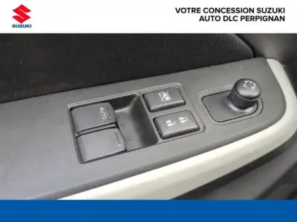 Photo 11 Suzuki Swift  1.2 Dualjet Hybrid 83ch Privilège Auto