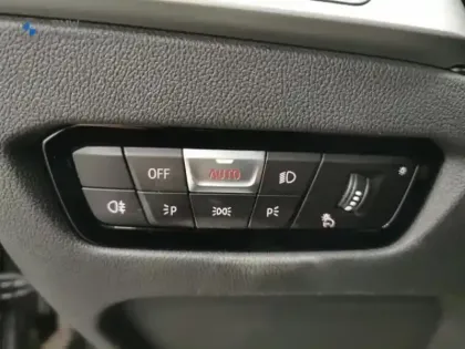 Photo 10 BMW Serie 3 Série 3 Touring 330eA 292ch Business Design