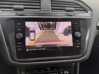 Photo 10 Volkswagen Tiguan  2.0 TDI 150ch Elegance DSG7
