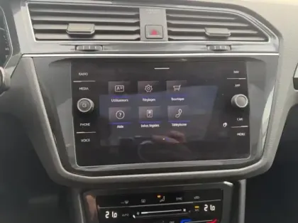 Photo 9 Volkswagen Tiguan  2.0 TDI 150ch Elegance DSG7