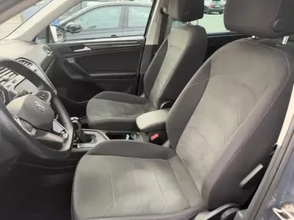 Photo 13 Volkswagen Tiguan  2.0 TDI 150ch Elegance DSG7