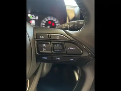 Photo 6 Toyota Yaris  116h Dynamic 5p MY22