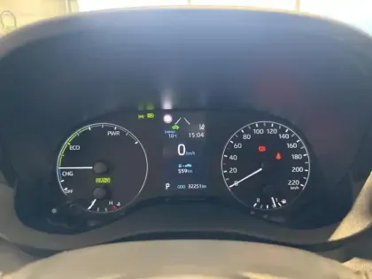 Photo 7 Toyota Yaris  116h Dynamic 5p MY22