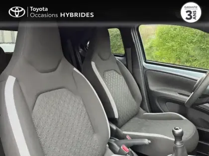 Photo 5 Toyota Aygo  X 1.0 VVT-i 72ch Design S-CVT MY24
