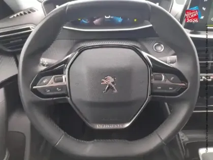 Photo 11 Peugeot 2008  1.2 PureTech 130ch S&S Active Pack