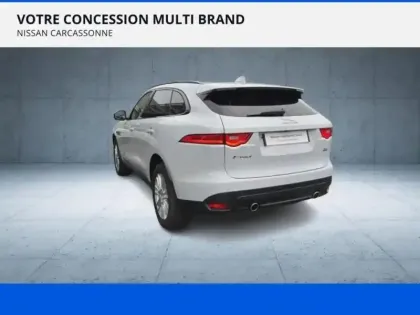 Photo 6 Jaguar F-Pace  V6 3.0D 300ch Prestige 4x4 BVA8