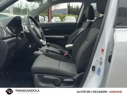 Photo 8 Suzuki Vitara  1.4 Boosterjet Hybrid 129ch Privilège
