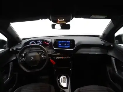 Photo 5 Peugeot 2008  1.2 PureTech 130ch S&S Active Pack EAT8