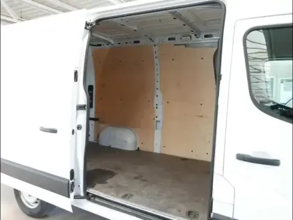 Photo 12 Renault Master  Fg F3300 L2H2 2.3 Blue dCi 135ch Confort Euro6E