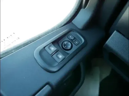 Photo 23 Renault Master  Fg F3300 L2H2 2.3 Blue dCi 135ch Confort Euro6E