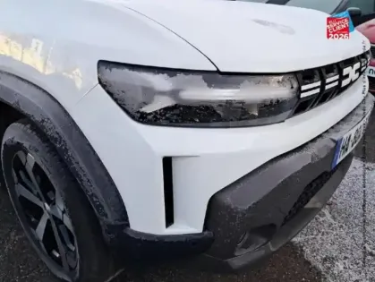 Photo 27 Dacia Duster  1.6 hybrid 140ch Journey