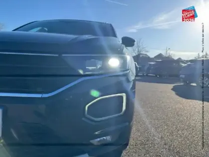 Photo 12 Volkswagen T-roc  1.5 TSI EVO 150ch Carat Euro6d-T