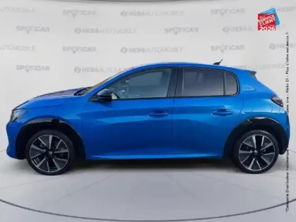 Photo 8 Peugeot 208  e- 136ch GT Camera