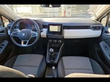 Photo 8 Renault Clio  1.0 TCe 100ch Evolution GPL