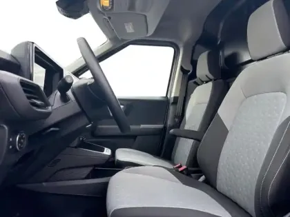 Photo 6 Ford Transit Courier  Electrique 100 kW 136ch Limited