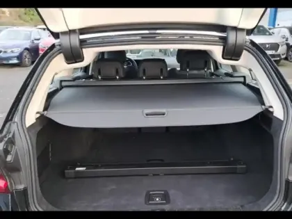 Photo 6 BMW Serie 3 Série 3 Touring 318dA 150ch Business Design