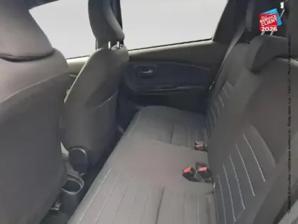 Photo 10 Toyota Yaris  100h Collection 5p RC18