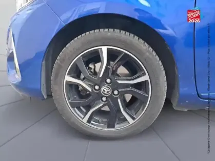 Photo 9 Toyota Yaris  100h Collection 5p RC18