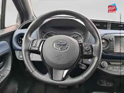 Photo 11 Toyota Yaris  100h Collection 5p RC18