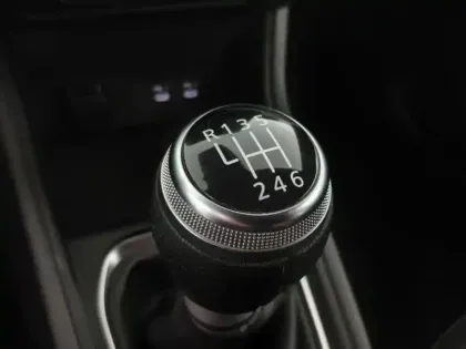 Photo 14 Renault Captur  1.0 TCe 90ch Evolution