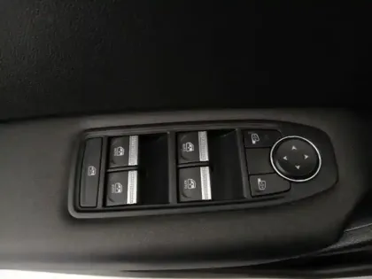 Photo 12 Renault Captur  1.0 TCe 90ch Evolution