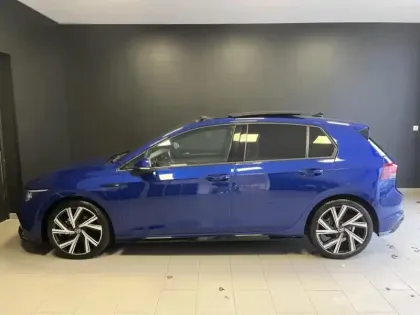 Photo 11 Volkswagen Golf  1.5 eTSI OPF 150ch R-Line DSG7