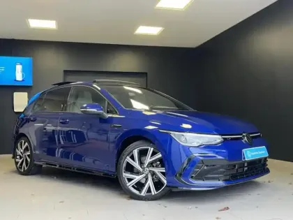 Photo 6 Volkswagen Golf  1.5 eTSI OPF 150ch R-Line DSG7