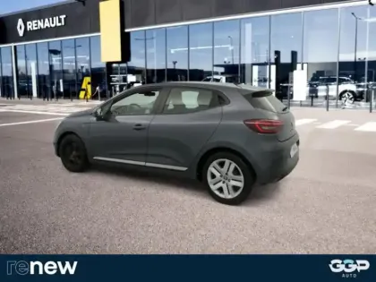 Photo 9 Renault Clio  1.6 E-Tech 140ch Zen -21