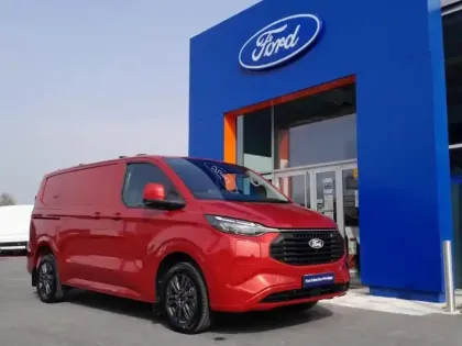 Photo 11 Ford Custom Gén. II Ph1 Limited 1