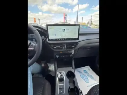 Photo 13 Ford Kuga  2.5 Duratec 180ch Hybrid FlexiFuel ST-Line Powershift