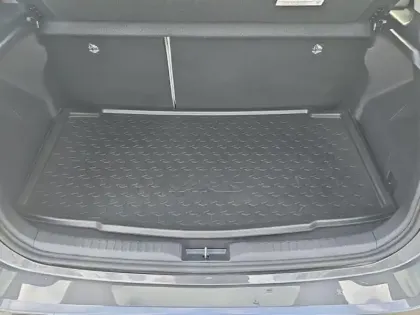 Photo 13 Toyota Yaris  116h Iconic 5p MY22