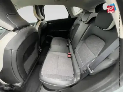 Photo 10 Renault Captur  1.0 TCe 100ch Intens GPL -21 Camera