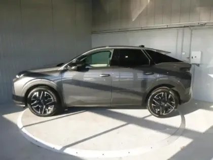 Photo 7 Peugeot 3008  1.2 Hybrid 136ch Allure e-DCS6