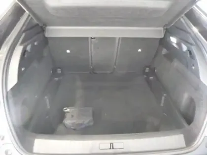 Photo 9 Peugeot 3008  1.2 Hybrid 136ch Allure e-DCS6