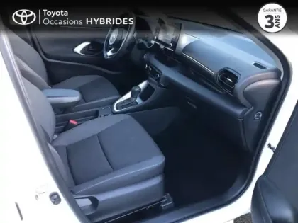 Photo 5 Toyota Yaris  116h Dynamic 5p MY22