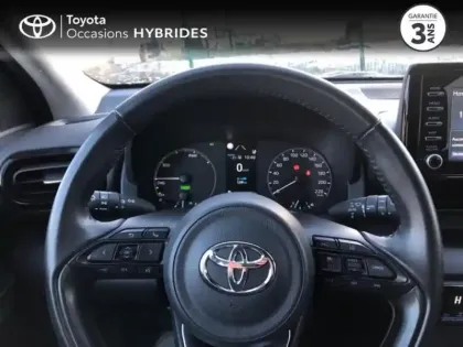 Photo 12 Toyota Yaris  116h Dynamic 5p MY22