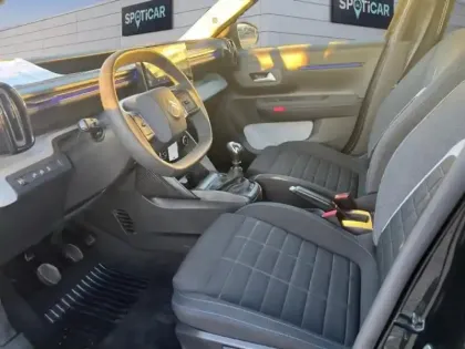 Photo 8 Citroën C3  1.2 Turbo 100ch PLUS