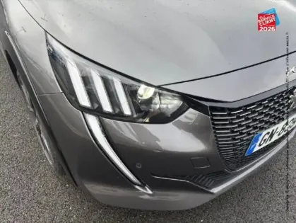 Photo 12 Peugeot 208  1.2 PureTech 130ch S&S GT EAT8