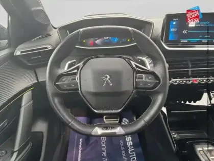 Photo 11 Peugeot 208  1.2 PureTech 130ch S&S GT EAT8