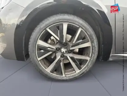 Photo 9 Peugeot 208  1.2 PureTech 130ch S&S GT EAT8